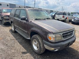 2000 Ford Explorer