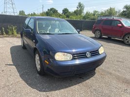 2004 VOLKSWAGEN Golf