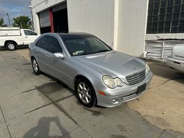 2007 Mercedes-Benz C-Class