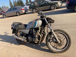 1982 YAMAHA Xj650r