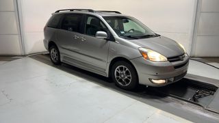 2004 Toyota Sienna