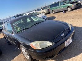 2005 Ford Taurus