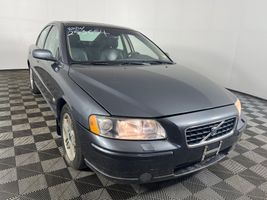 2005 Volvo S60