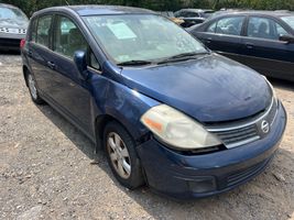 2008 NISSAN Versa