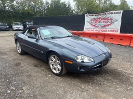 2000 Jaguar XK-Series