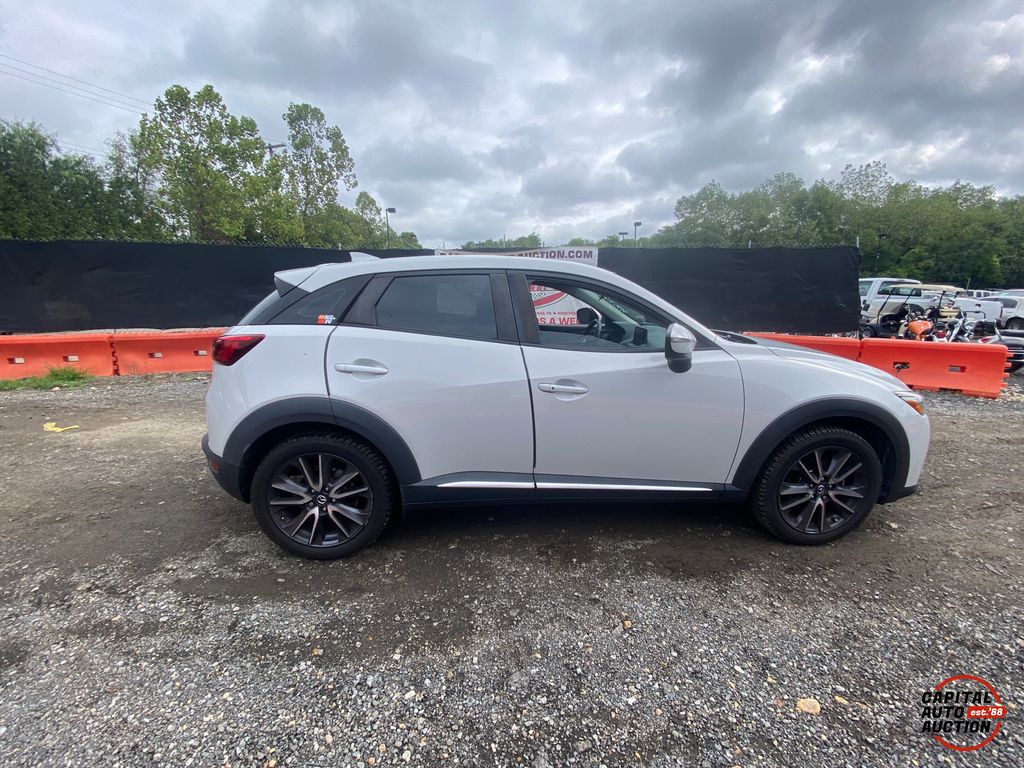 2018 MAZDA CX-3 25