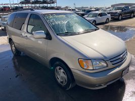 2001 Toyota Sienna