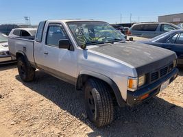 1993 NISSAN Truck