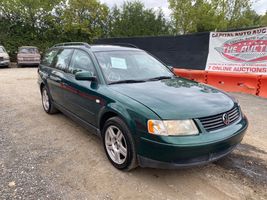 2000 VOLKSWAGEN Passat