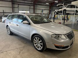 2007 VOLKSWAGEN Passat