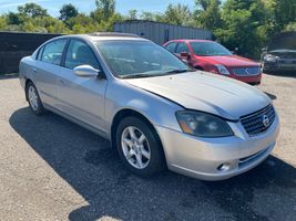 2005 NISSAN Altima