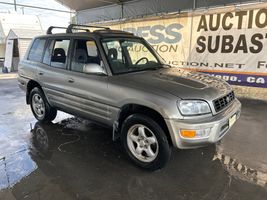 2000 Toyota RAV4