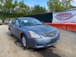 2011 NISSAN Altima