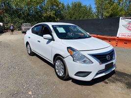 2017 NISSAN Versa