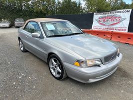 2001 Volvo C70