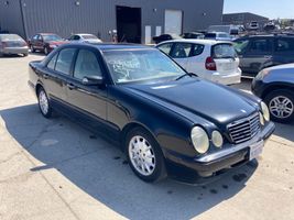 2001 Mercedes-Benz E-Class