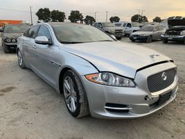 2015 Jaguar Xjl