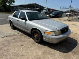 2010 Ford Crown Victoria