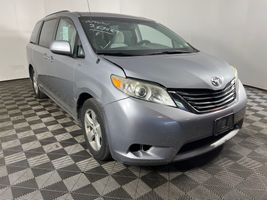 2011 Toyota Sienna