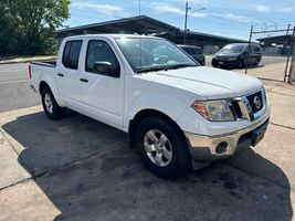 2011 NISSAN Frontier