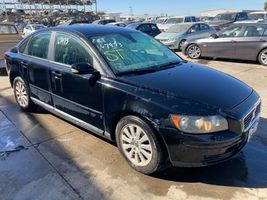 2004 Volvo S40