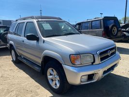 2004 NISSAN Pathfinder