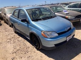 2001 Toyota ECHO