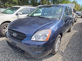 2008 Kia Rondo