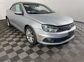 2012 VOLKSWAGEN Eos