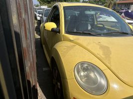 2006 VOLKSWAGEN New Beetle