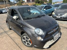 2016 FIAT 500e