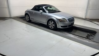 2003 Audi TT