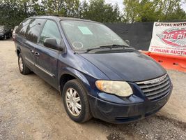 2006 Chrysler Town and Country