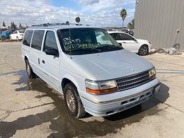 1995 Plymouth Grand Voyager