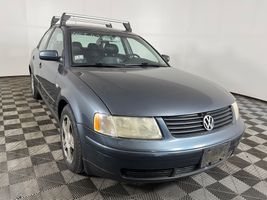 2001 VOLKSWAGEN Passat