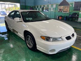 2003 Pontiac GRAND-PRIX