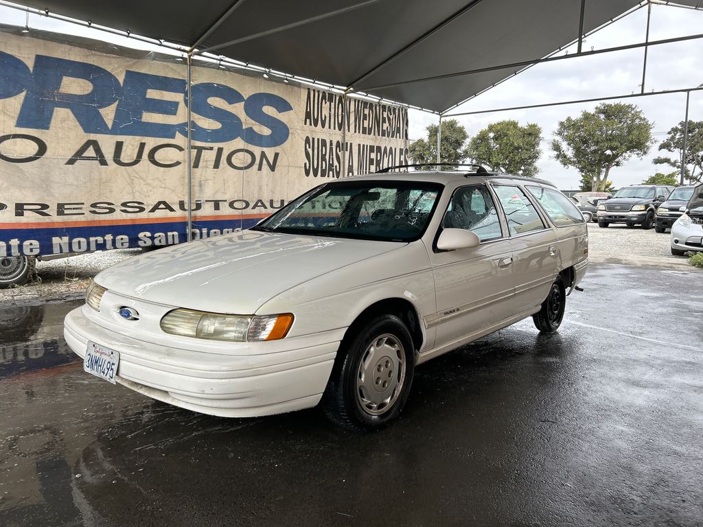 1995 Ford Taurus 1