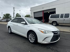 2015 Toyota Camry Hybrid