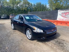 2010 NISSAN MAXIMA