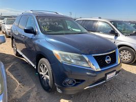 2013 NISSAN Pathfinder