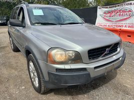 2004 Volvo XC90