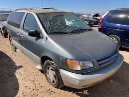 2000 Toyota Sienna