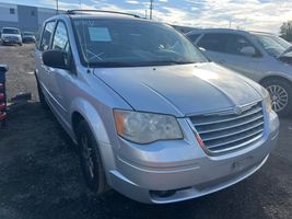 2010 Chrysler Town and Country