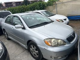 2006 Toyota COROLLA