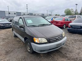 2001 Toyota Sienna