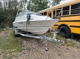 2000 BAYLINER VA 6800 AW