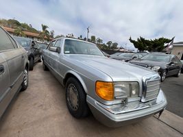 1991 Mercedes-Benz 300-Class