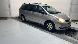 2005 Toyota Sienna