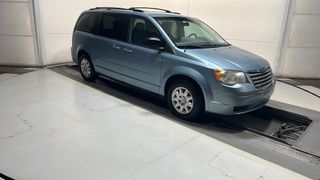 2009 Chrysler Town and Country