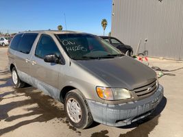 2001 Toyota Sienna